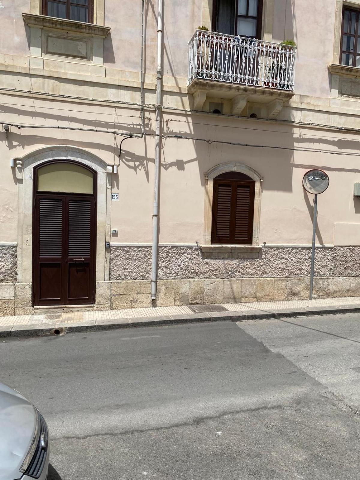 Sorelle Di Riviera Syracuse Esterno foto